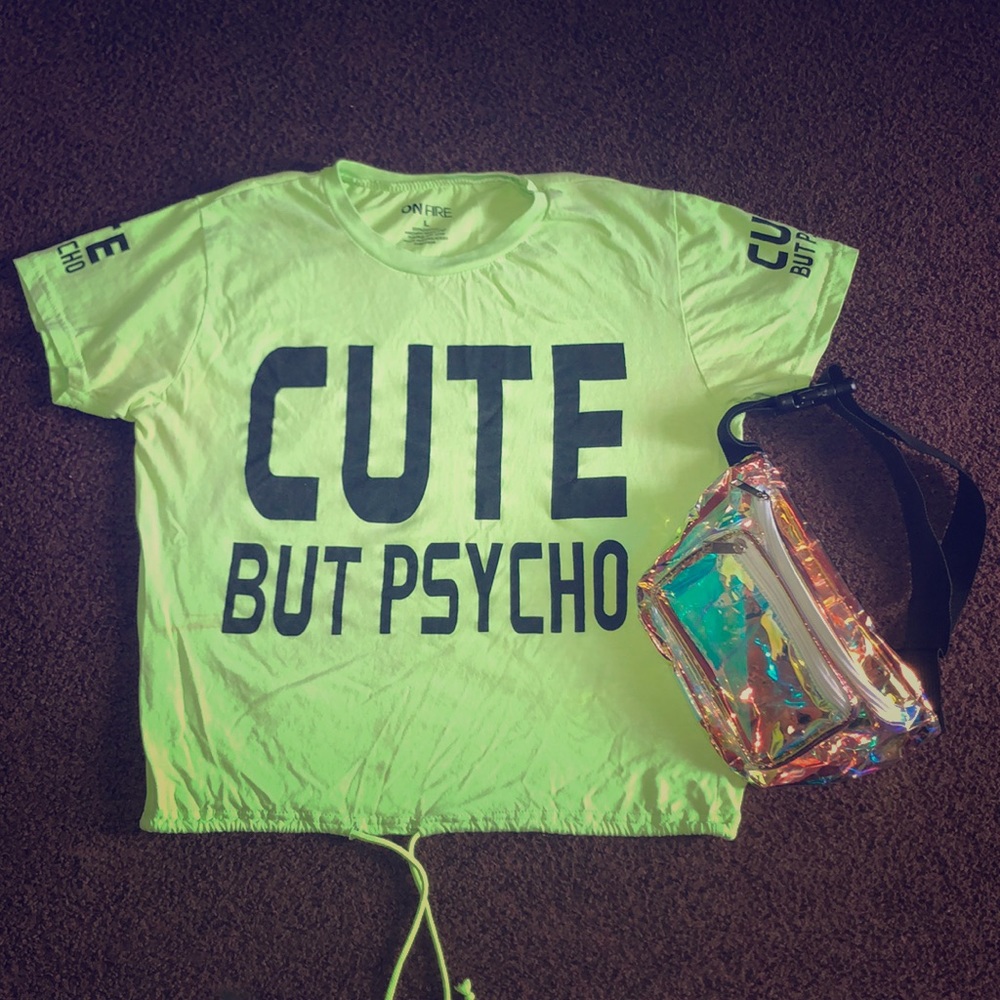 T-Shirt and Fanny Pack